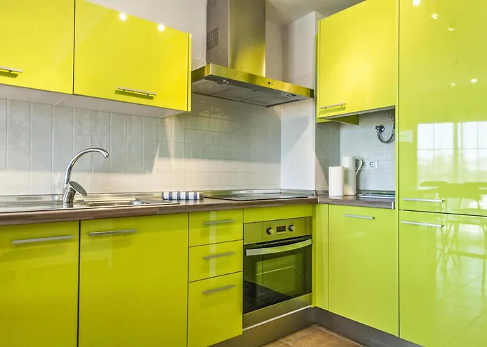 Olivia Country El Apartment